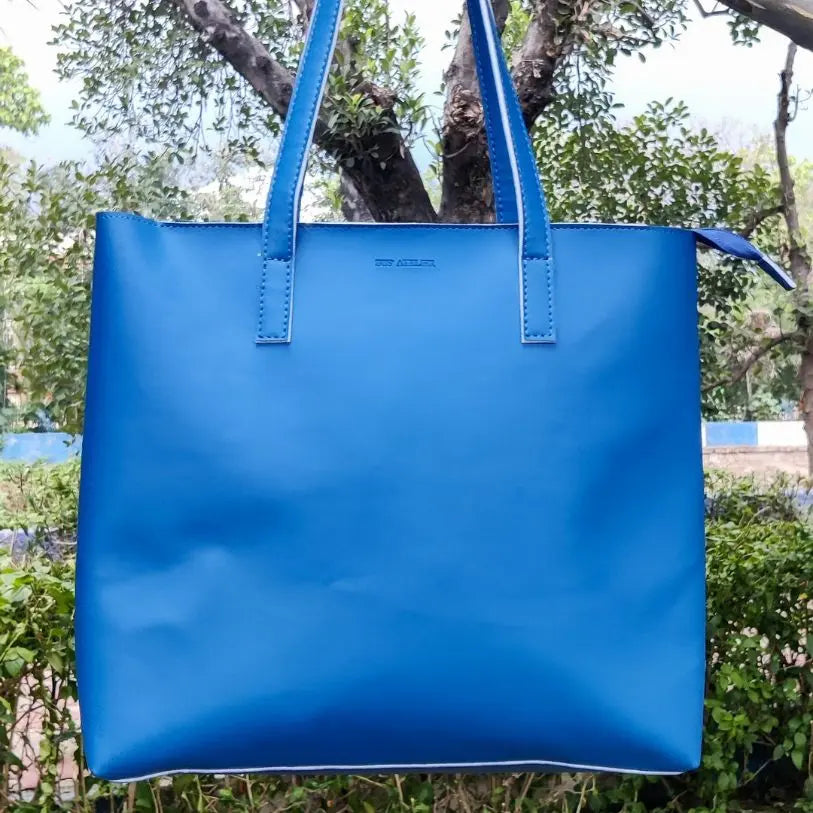 Classic Shopper - Iris Atelier India