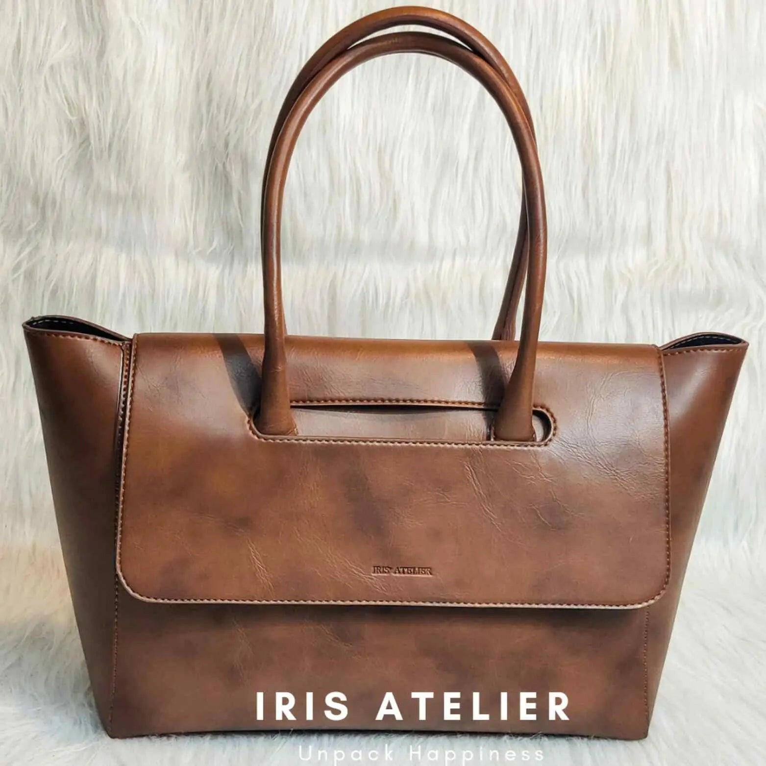 Merry Handbag - Iris Atelier India