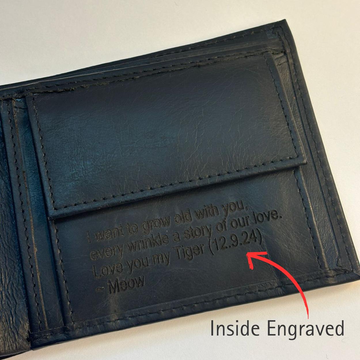 Personalized Classic Bi Fold Wallet - Iris Atelier India
