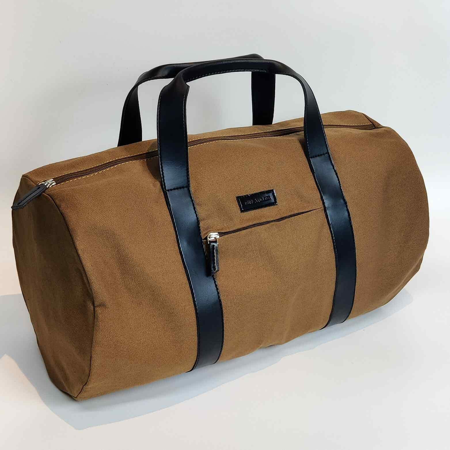 Gym Bag (Khaki) – Stylish, Spacious & Durable | Perfect for Workouts - Iris Atelier India